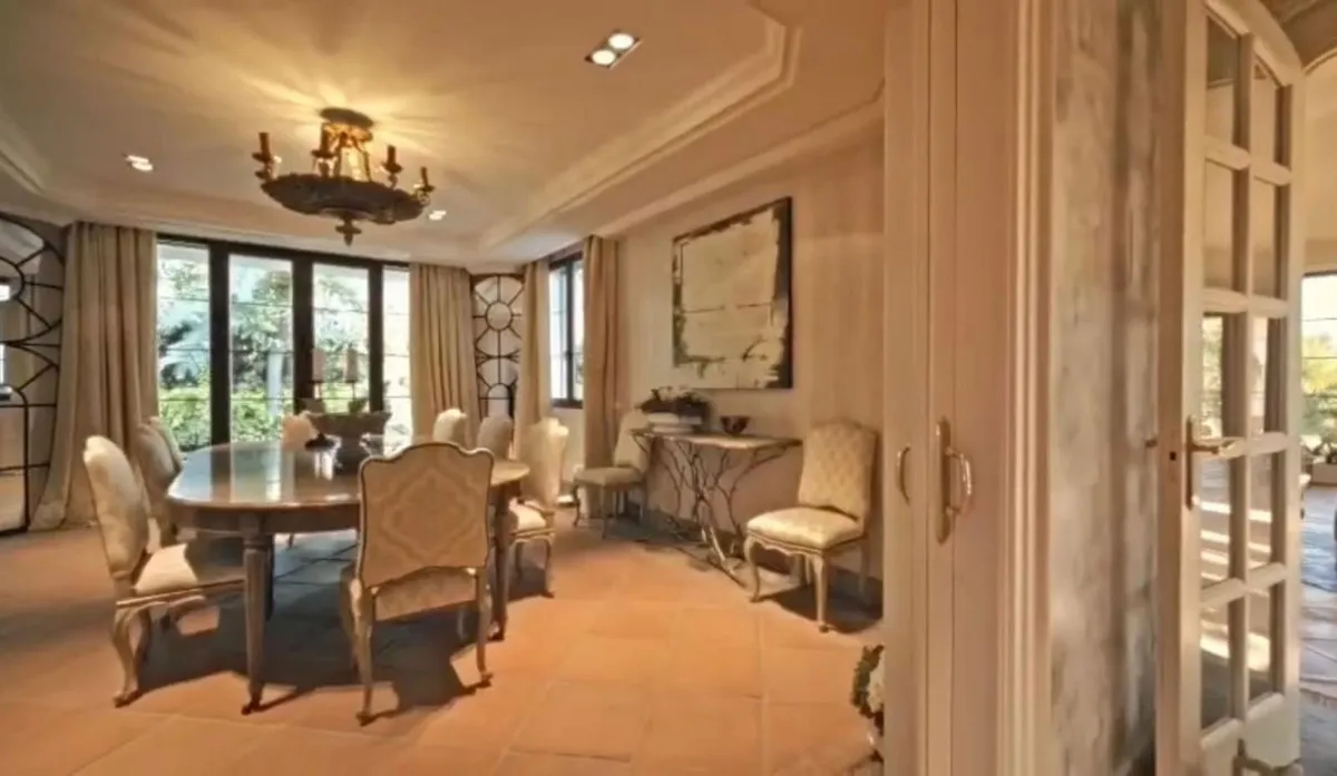 b54a2e82-783a-4b21-a0fa-324d44d2f60f