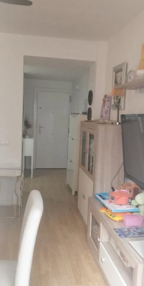 57b51806-e7b6-4bfe-9fa2-3182efeb60f1