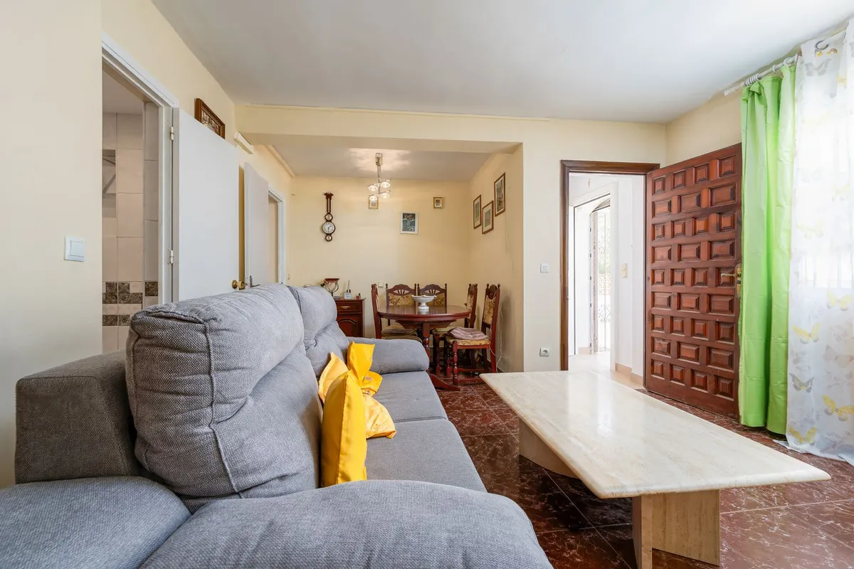 53eb4348-0ba1-4286-921c-e7d3d71f31b8