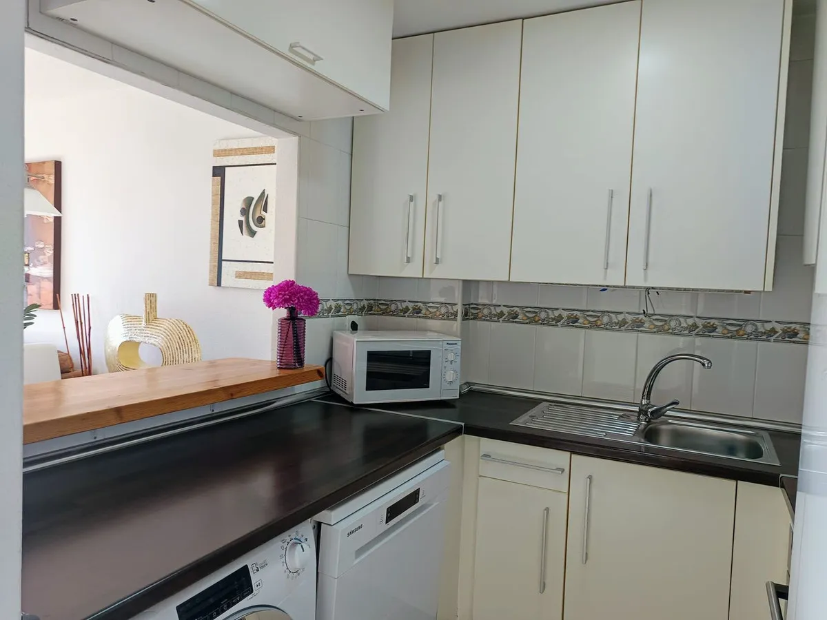 0c5ed458-0b67-4c43-a6c6-67767a6ad021