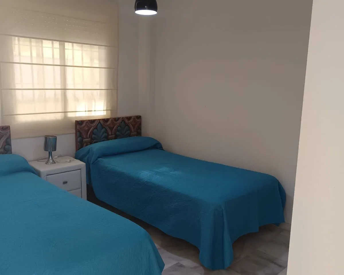 6dbec4b0-87b5-47e6-ab30-abfc6b1731f4