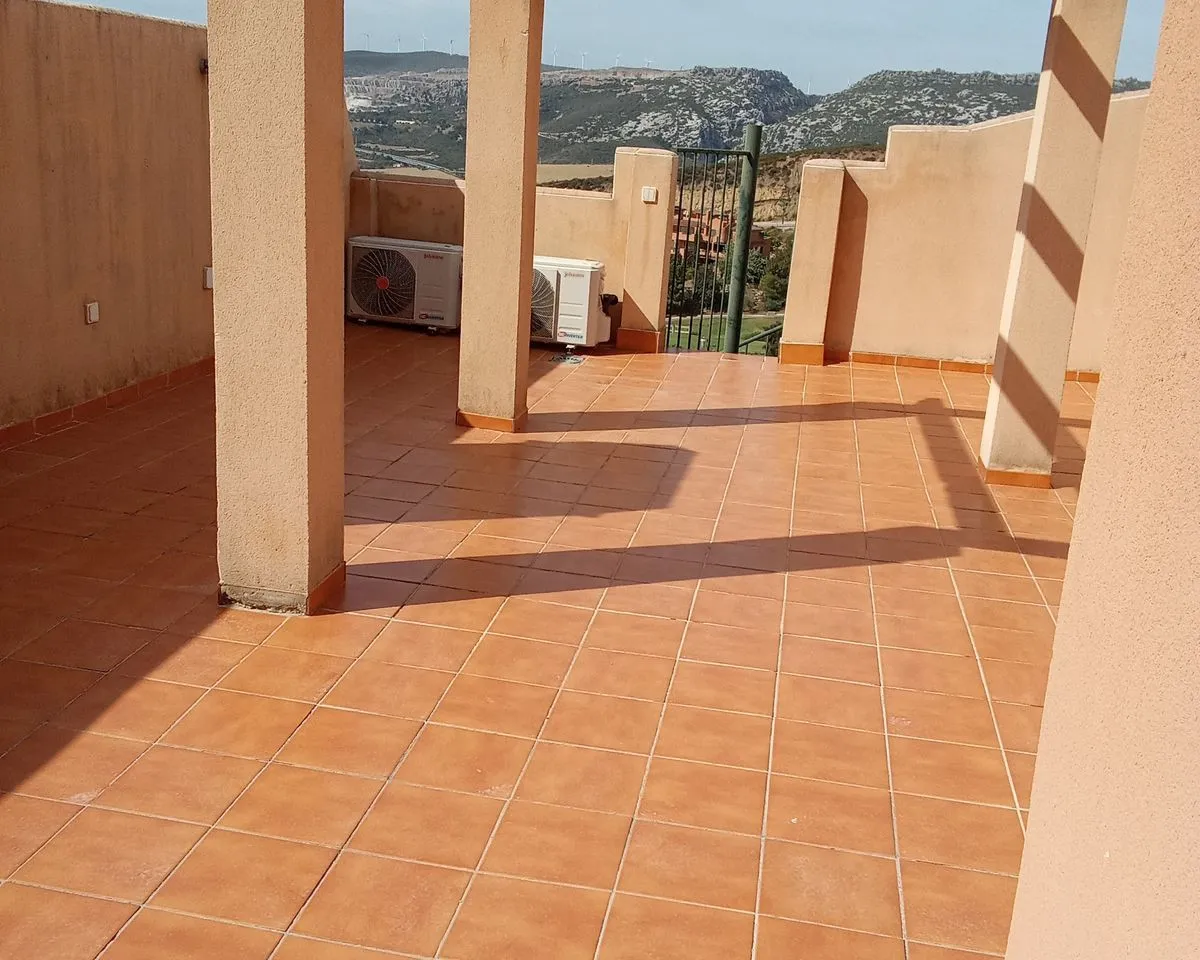 9c71074d-1b11-44c9-8116-4605bbac1759