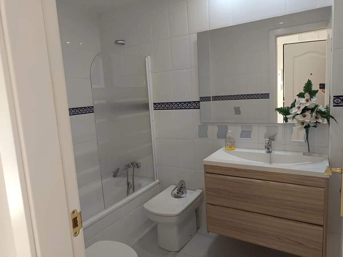 baa77390-be13-4871-a6a2-7b865688dd54