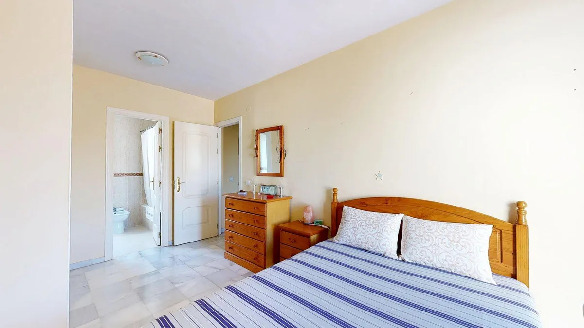 2228edca-44e3-4966-80a0-d5c987a24062