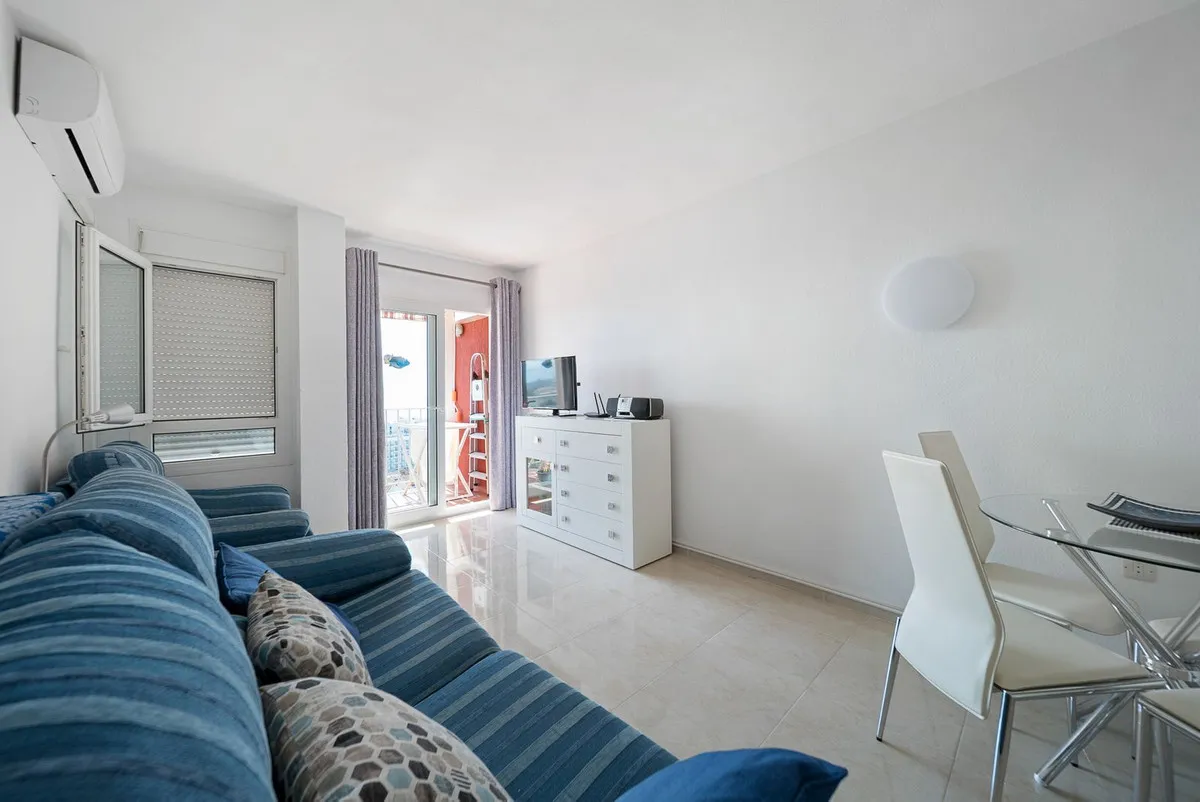 3c2865bb-0d7d-4fa8-a2f3-3cc9a5e91b07