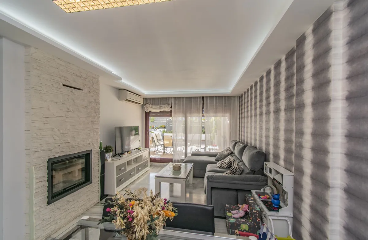 0b6fb0f4-6c59-44f0-8ff2-9be6a0db3b77