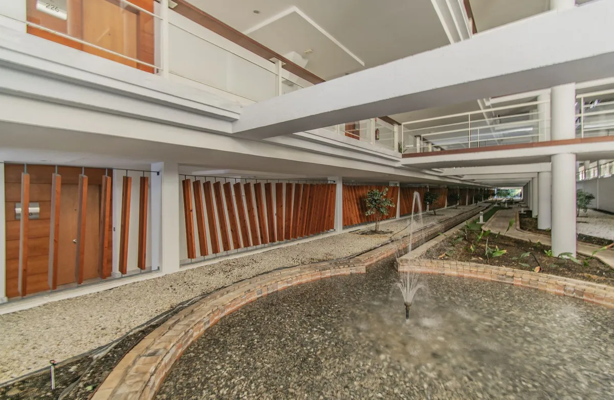 783b5209-7fc6-4931-a411-c3617d16056b