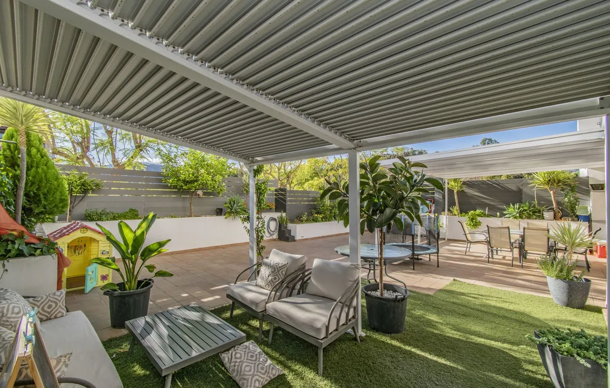 fa4d28ec-c2e9-4b25-94f0-91d1a9e28159