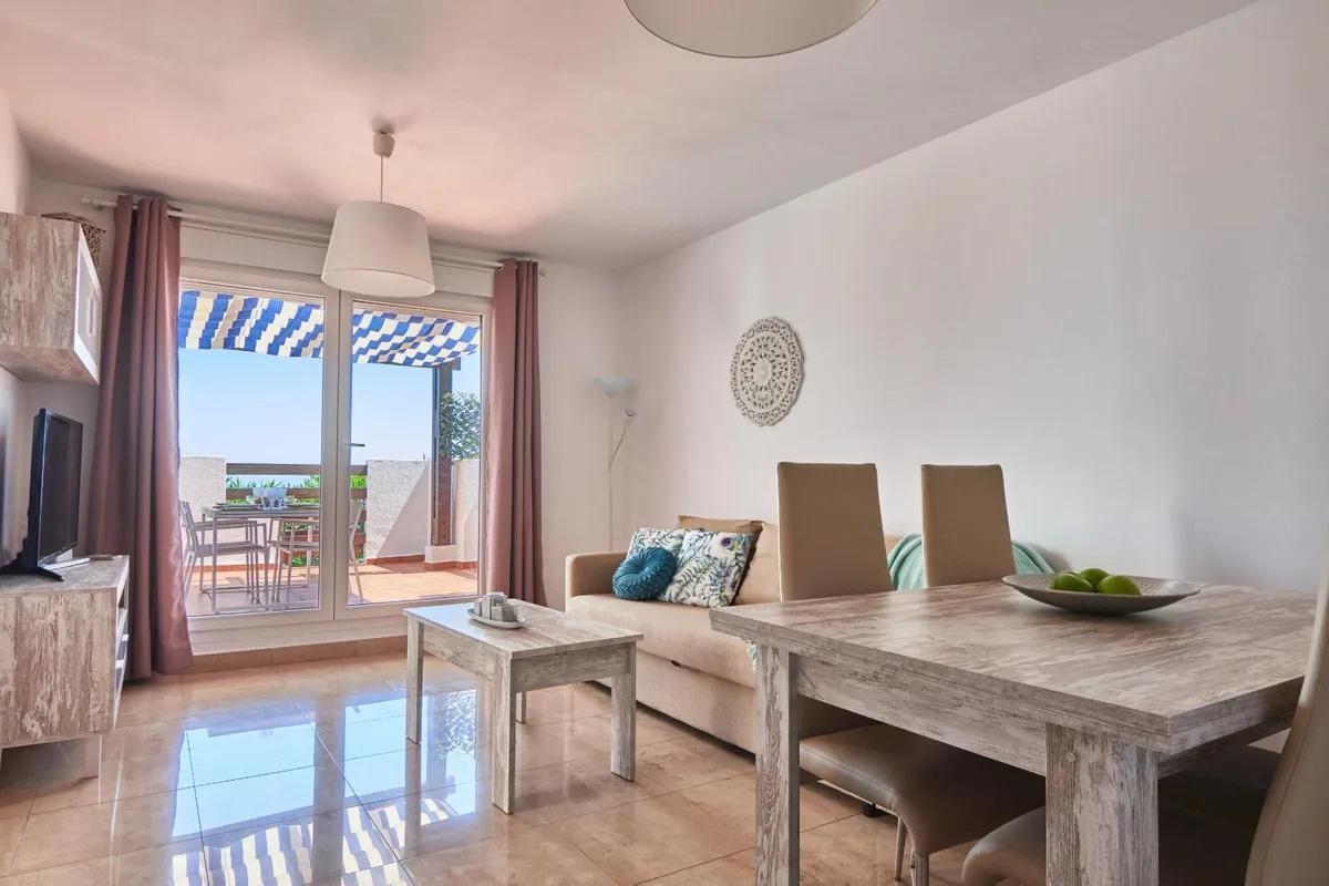 1ad05643-ee36-49cf-8798-d5ccc16f525d