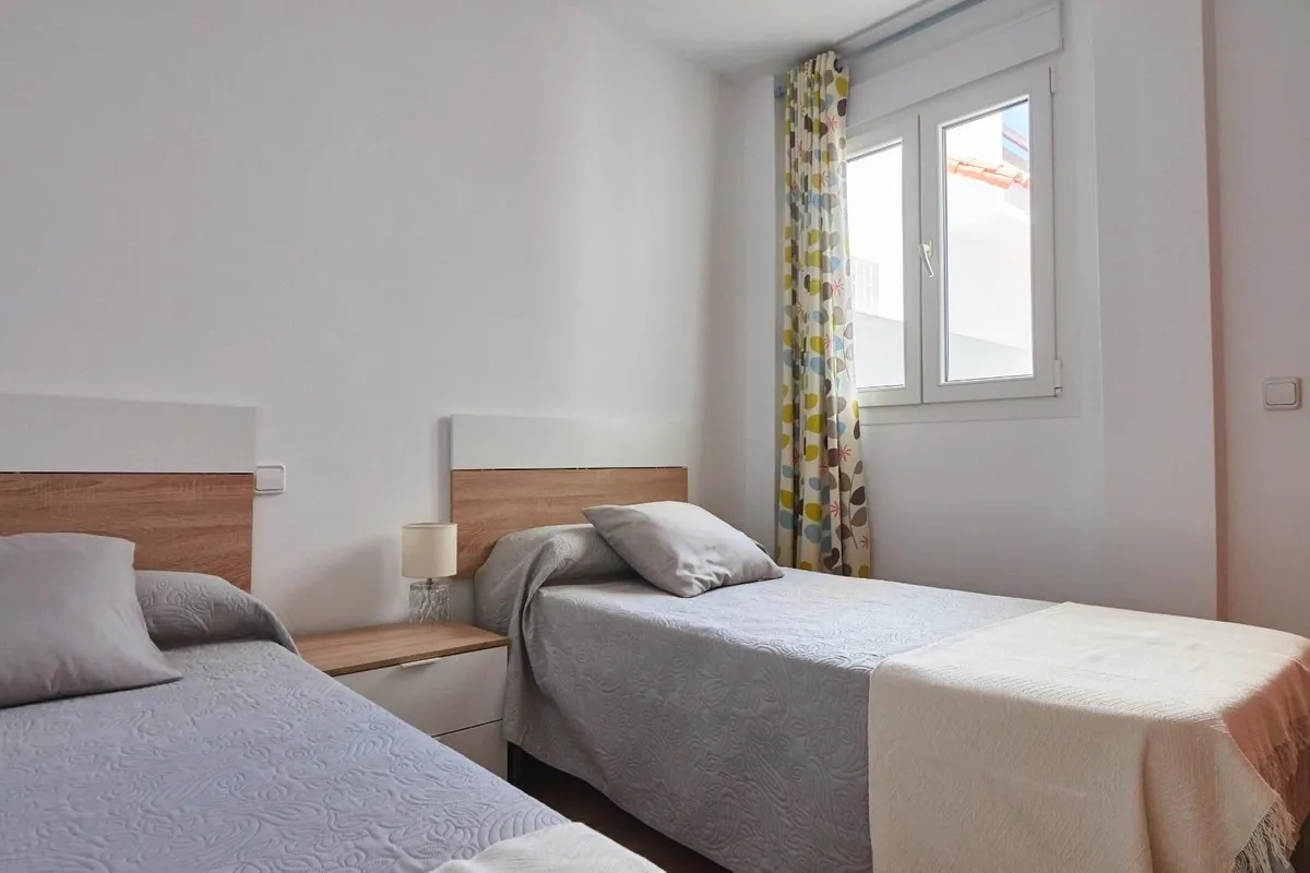 aa2bd3ac-9e43-47b7-9c08-be4121cdf919