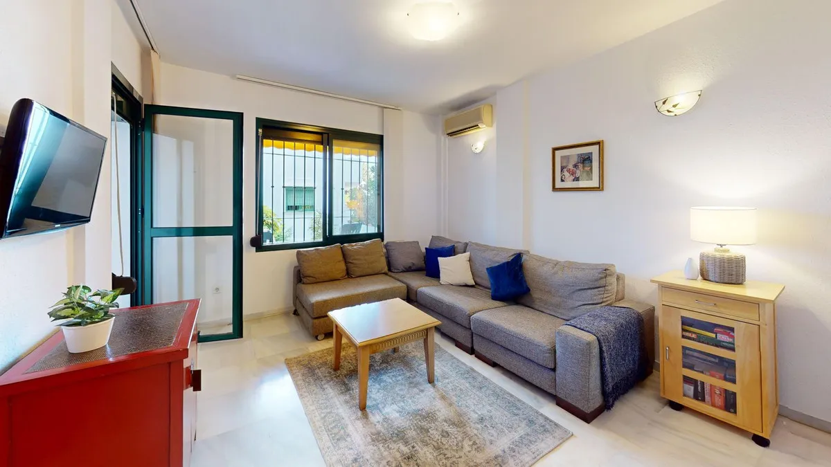 02c9d8ef-8324-4dc2-8b7c-7c65064057f3