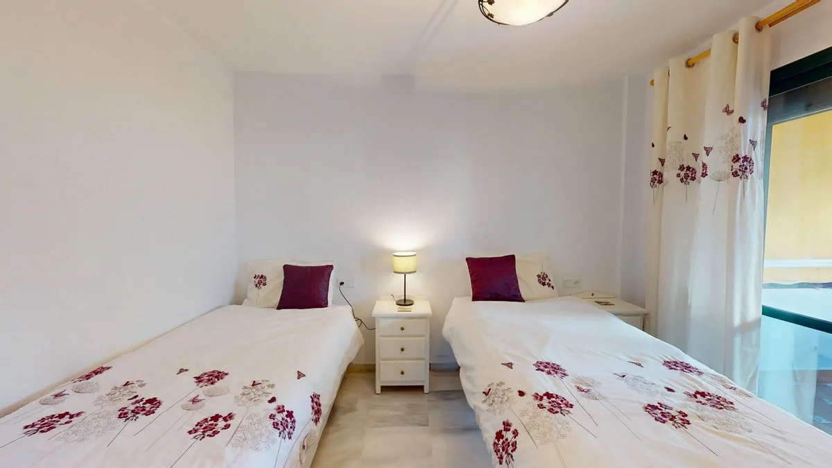 5bd46363-df24-4062-98dc-83977156e04f