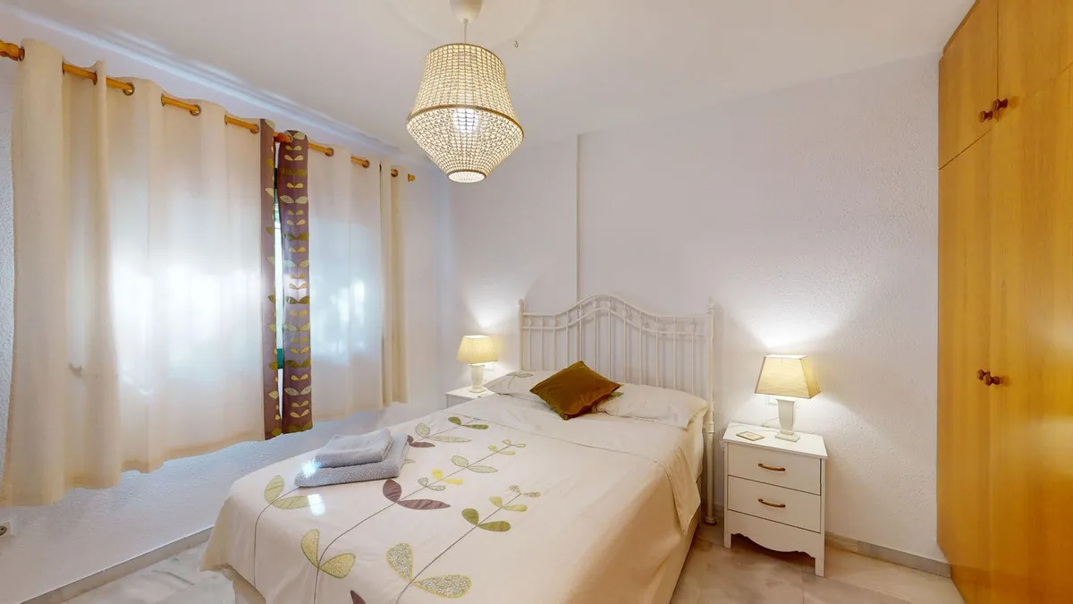 9d9e9579-c82e-4361-b24b-7760fa3f640b