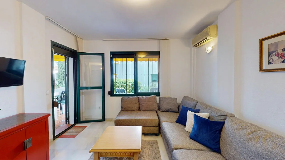 bf35877d-a506-4439-8048-8cba1861987f