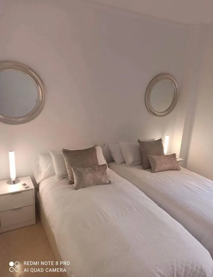 05ed24b8-d7cd-4e12-b432-de7aae7fdf3a