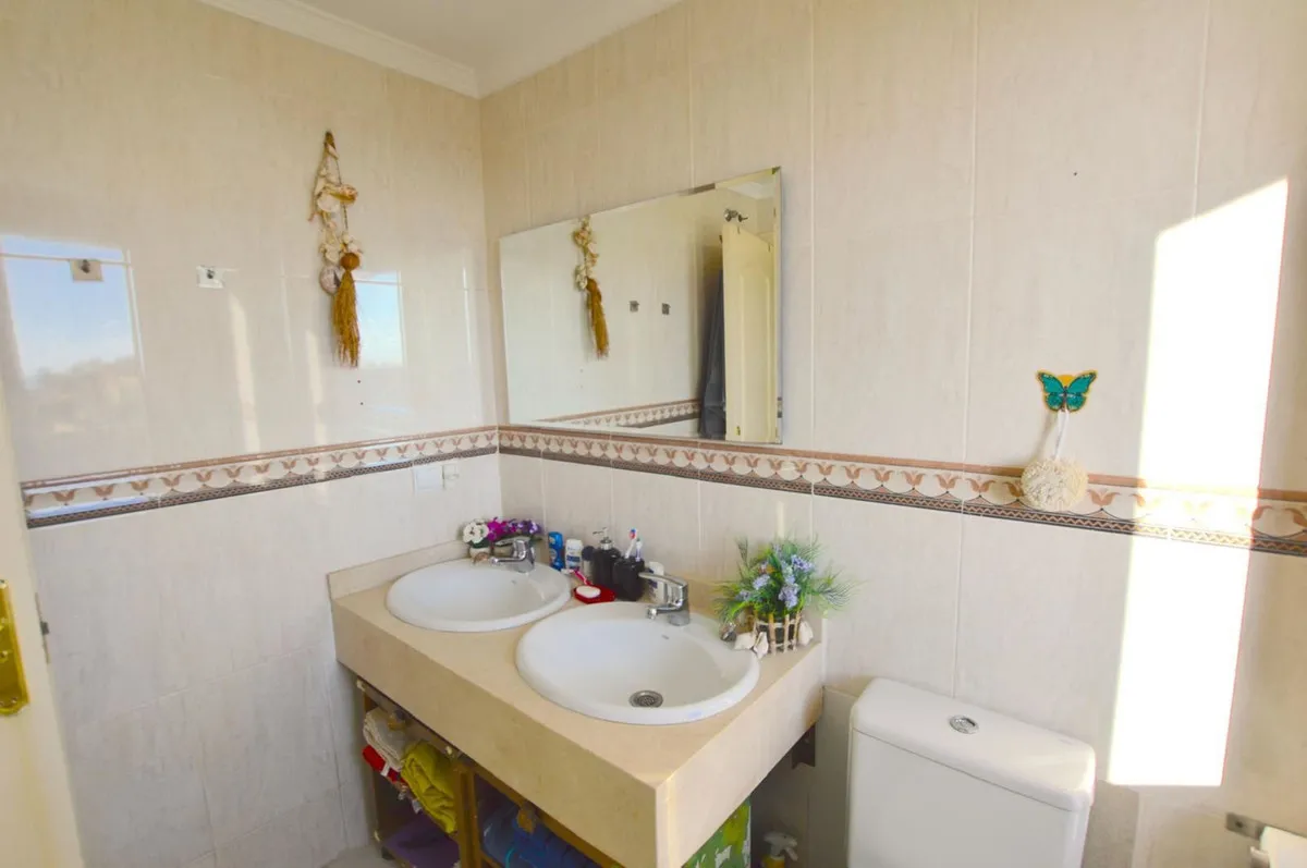 452a116d-b547-4031-a389-771f45f93871