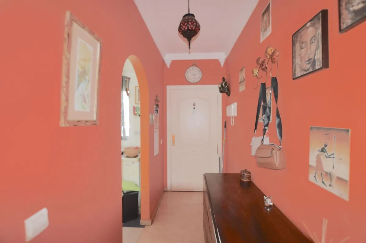 d7ff3835-533e-4bd6-9a3e-1fe82d694f08