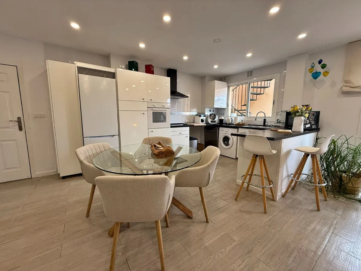 169d9836-2b1f-4a8d-a18c-b556095fd1c0