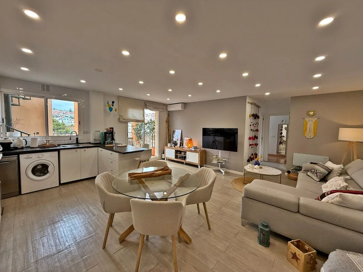 6617e989-3f90-48fa-80d1-c1d534e8cc4b