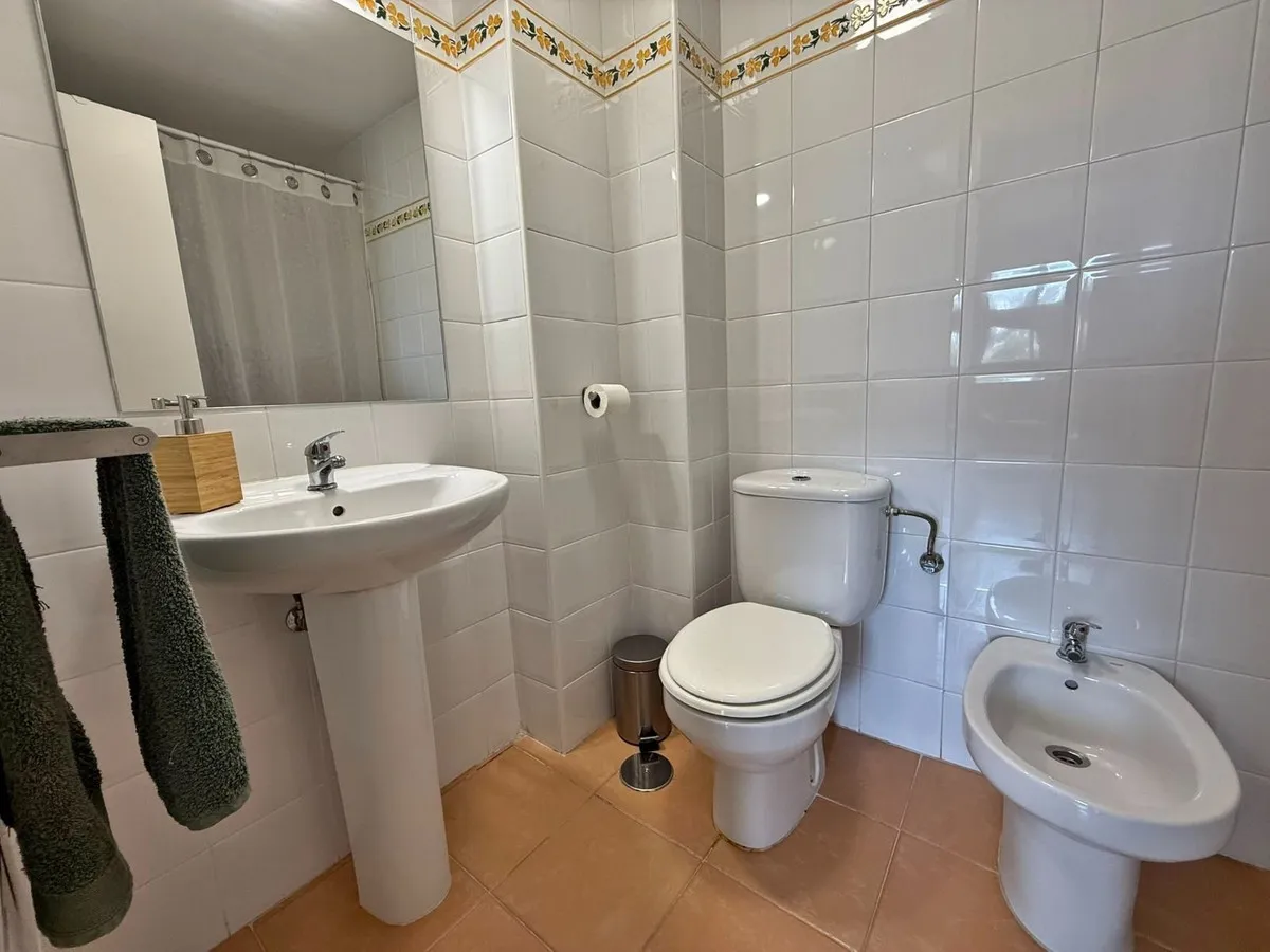 afff69cd-c81a-43d2-b43e-49ba25def88d