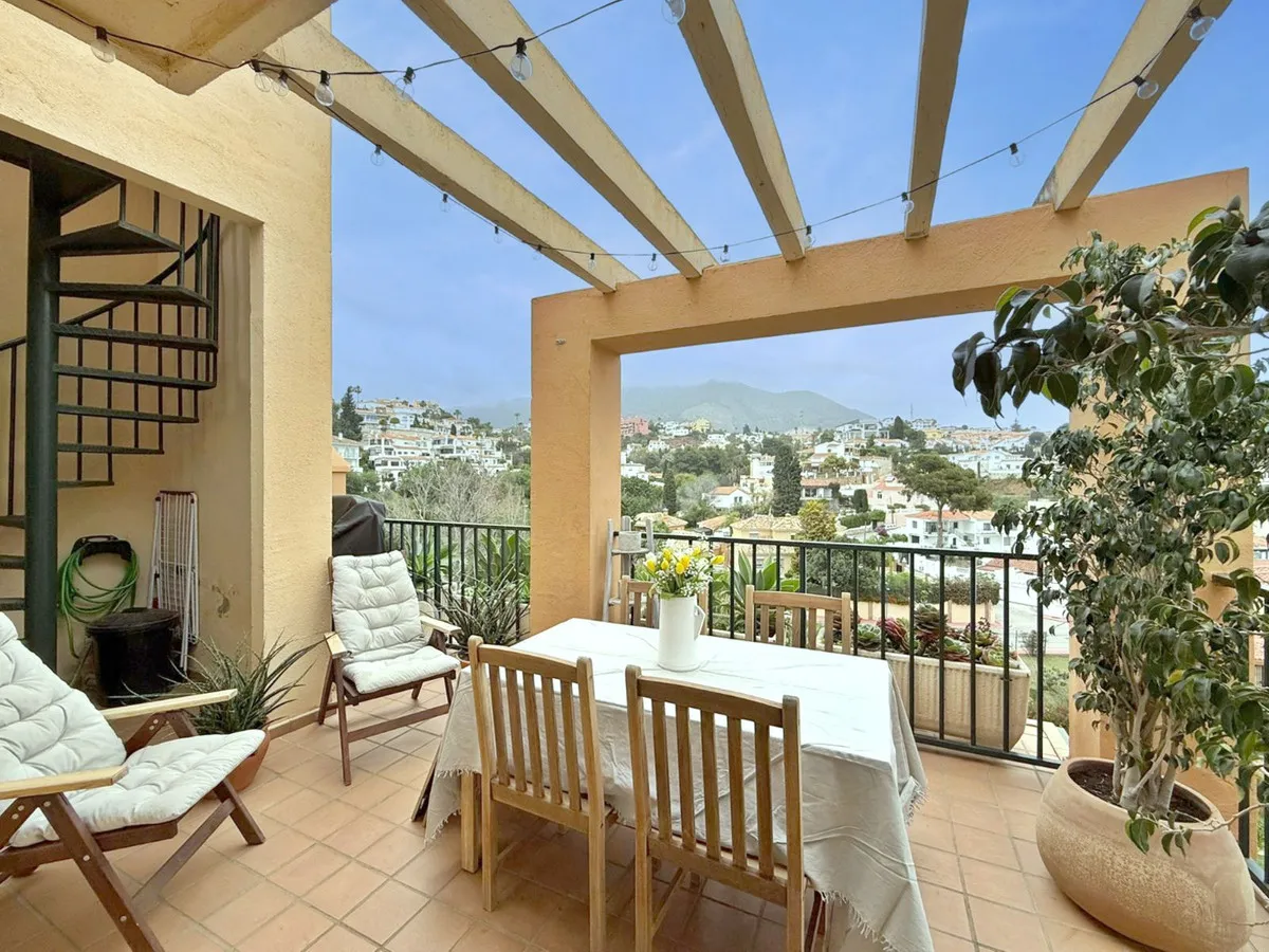 fce77dde-01fb-44e9-834a-0355767e78ca