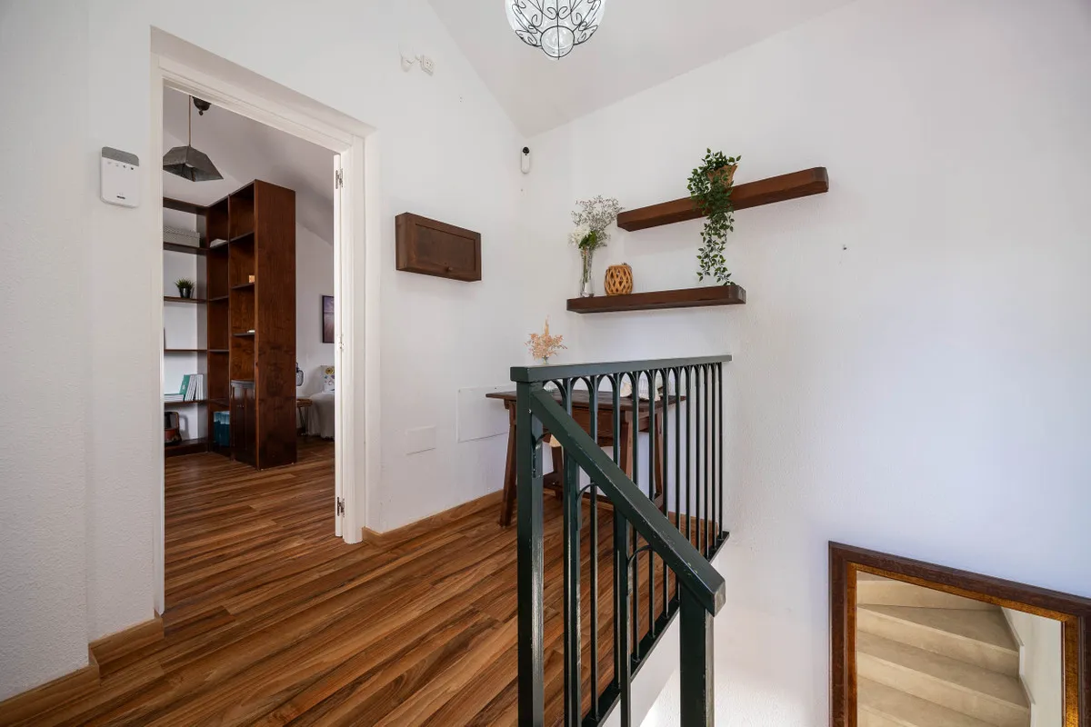 ac117598-fce1-470f-b8bf-85374ee1af51