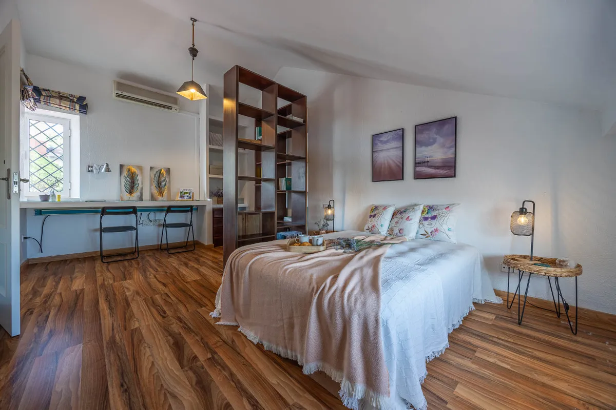 f0afcc58-4d80-4f78-8ad9-c83542012fda