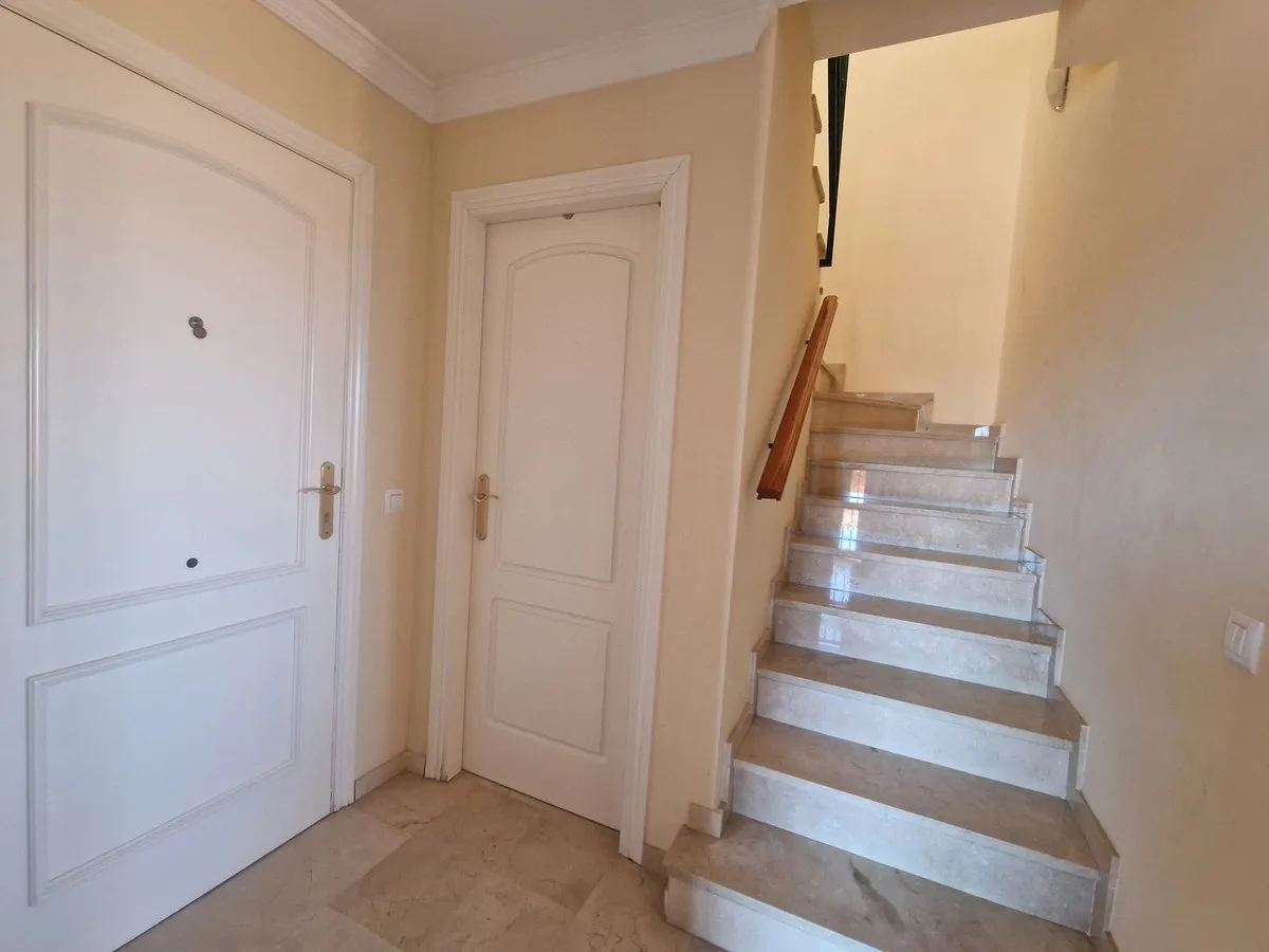 50f4175a-7338-40bb-90e1-4d2565e19603