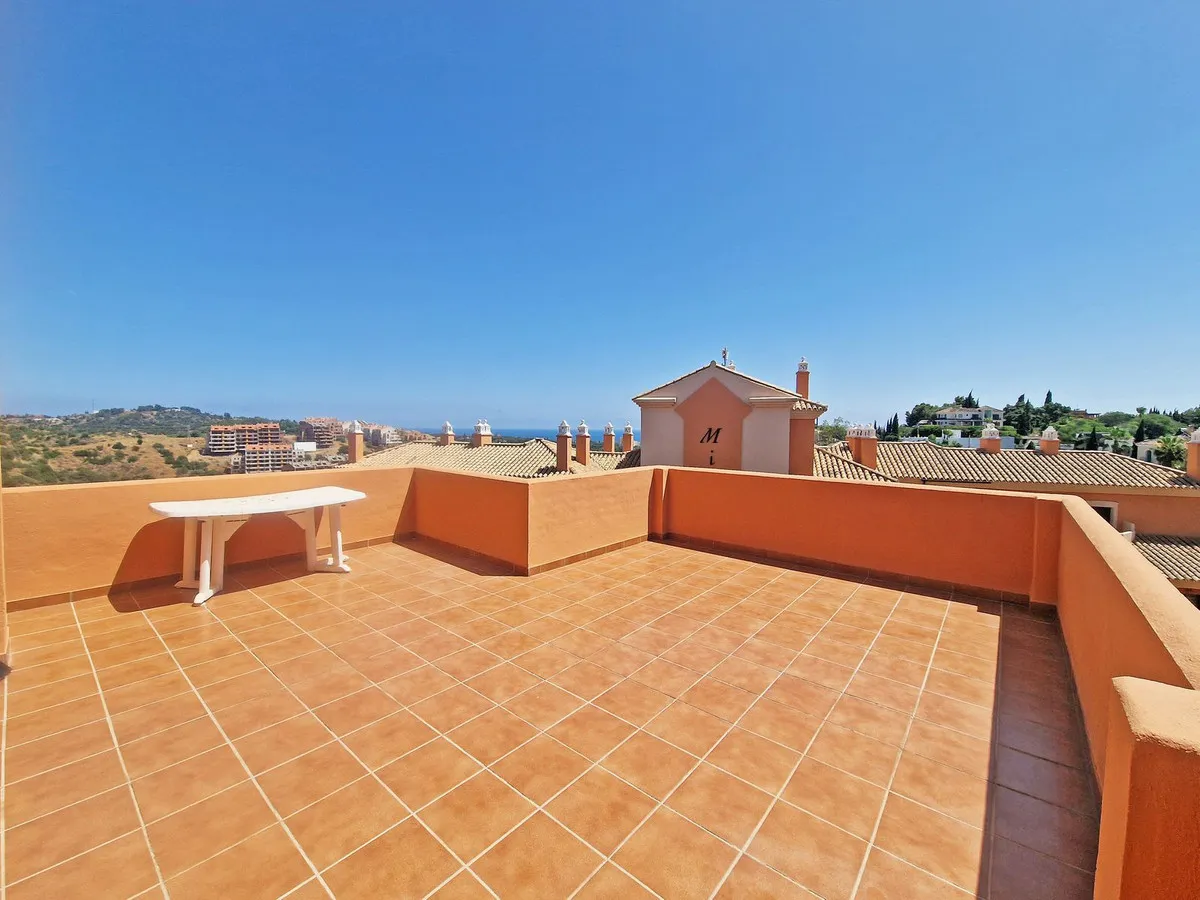 53fbcfeb-533d-4a89-90e8-d56fda8d51af