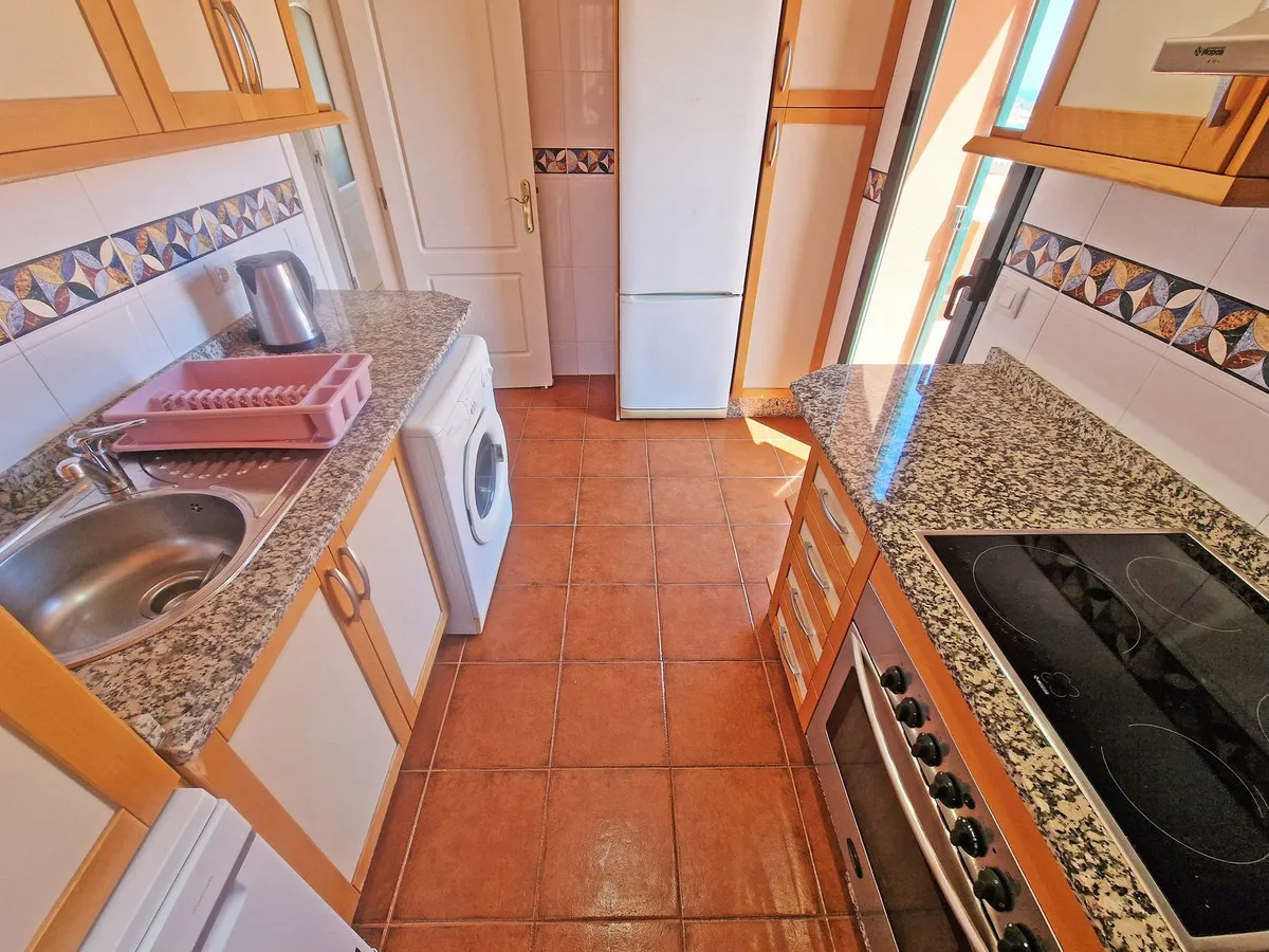 8068e00d-886b-43a0-a7ad-ef21e63b6ef1