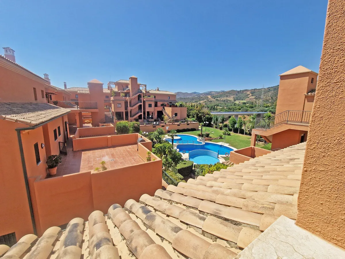 c3b05c9b-3e9e-42c4-a800-c663ca566603