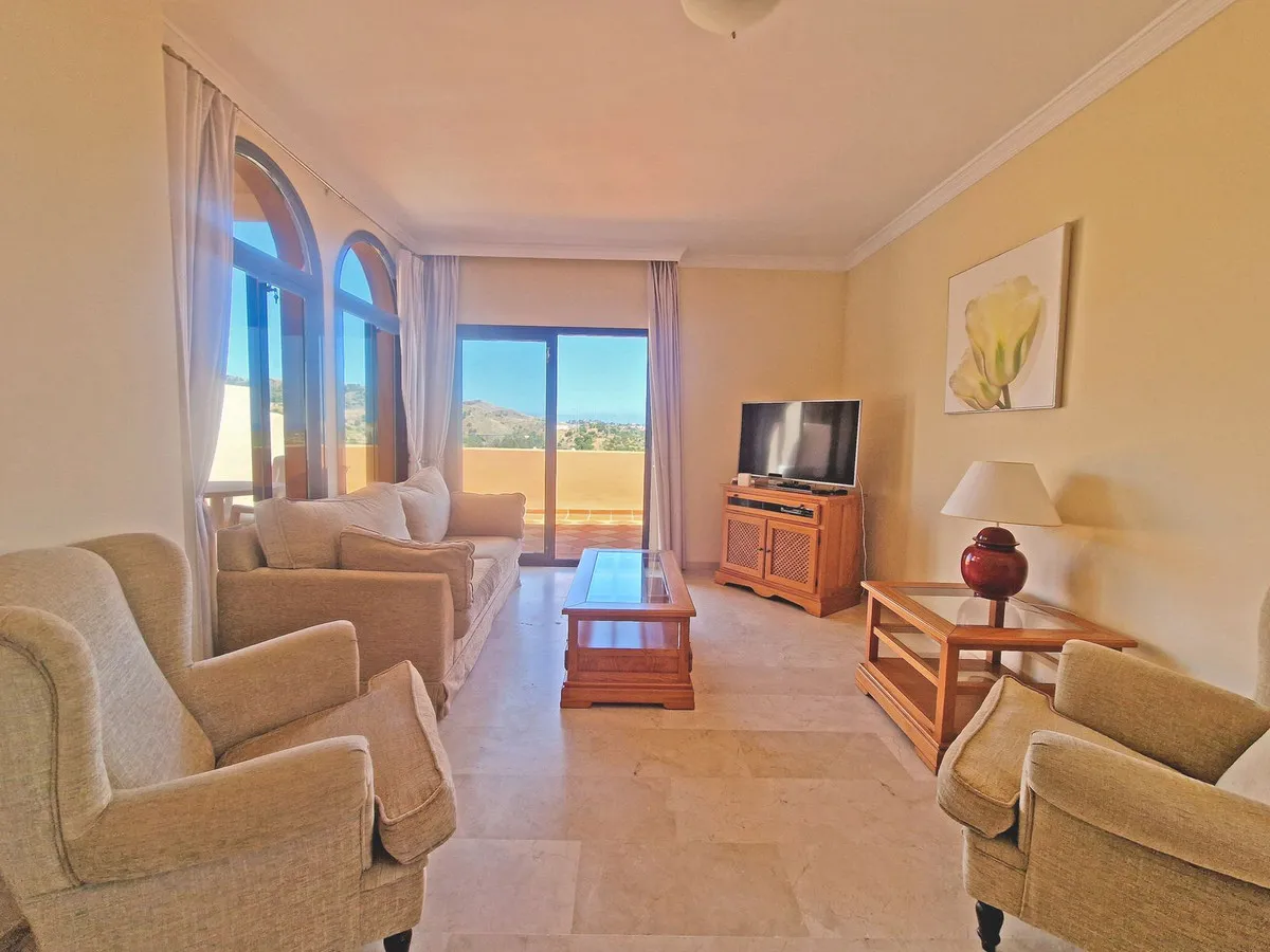 c52c893c-6804-4e50-b2a0-f9131174dd38