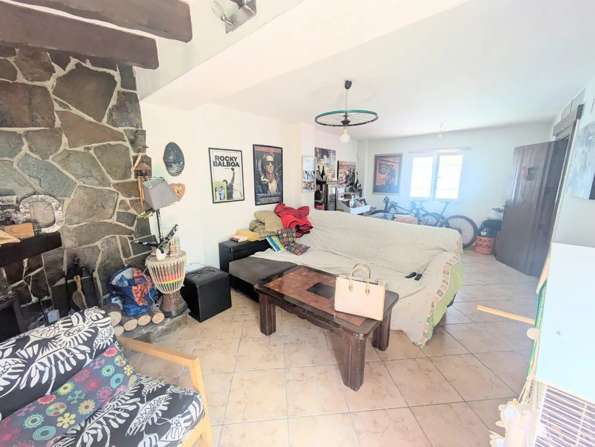 c3c5f2d6-5a71-4ec4-b11b-6536a272074c