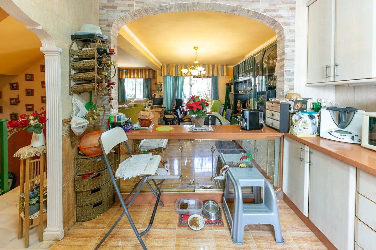 69e33ec6-589b-4e7a-b1c0-551dd741c593