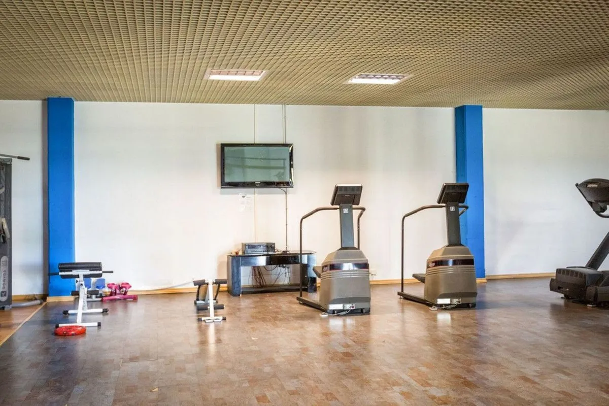 1db516fc-bcdc-441b-beff-20c533ee2f29