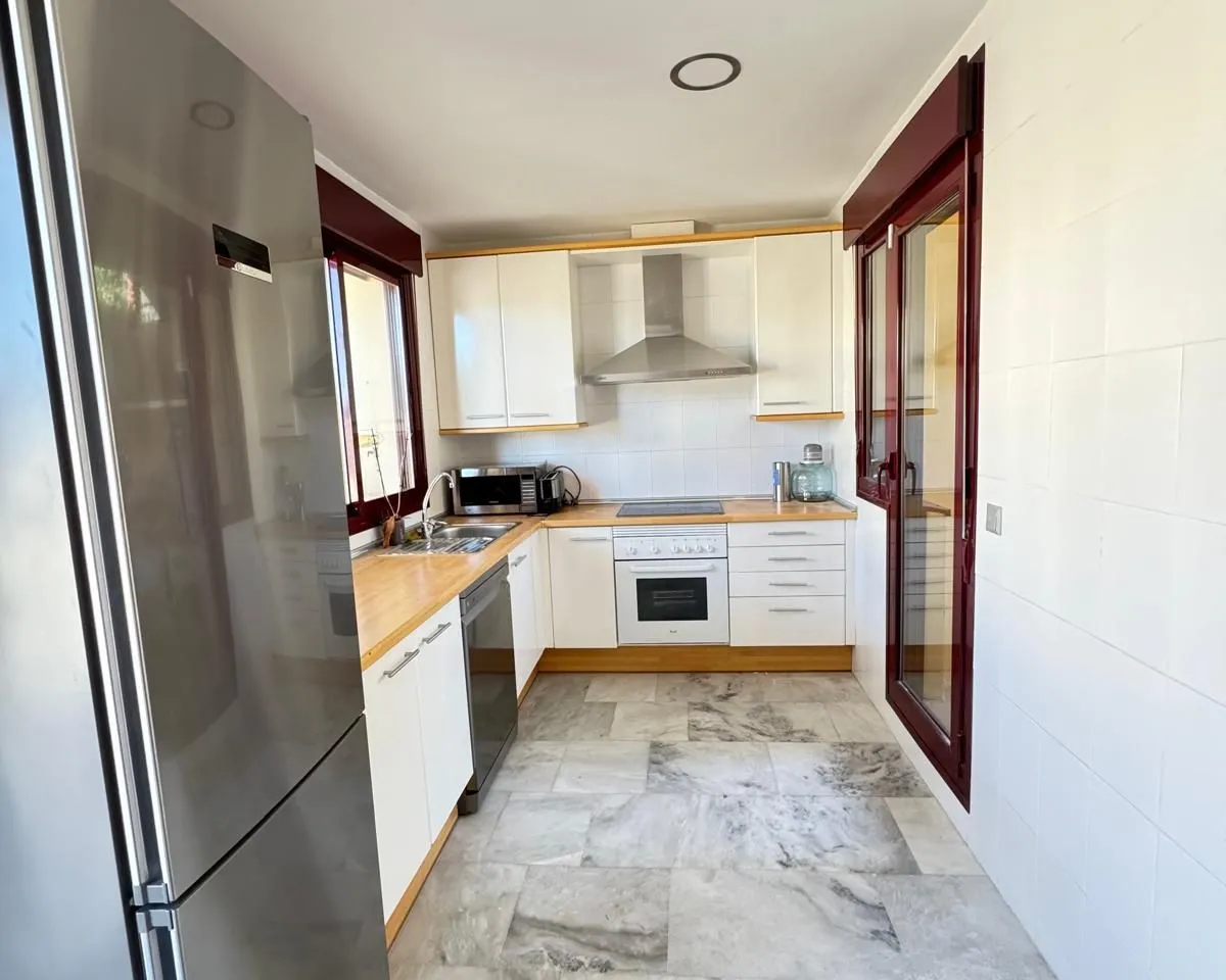 e91ff57f-a064-401c-9352-3ff20a84a13e