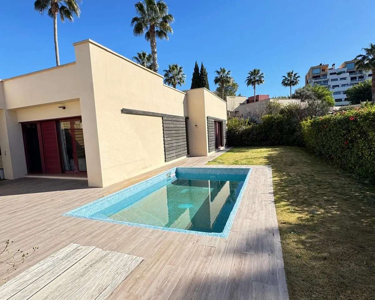 ee9395ae-35f6-448d-a869-a349d8aace1d