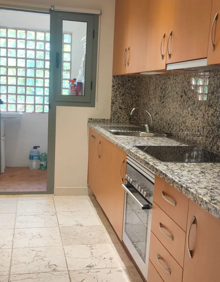 3253bf2f-1b85-48aa-8f1c-a063ee29b398