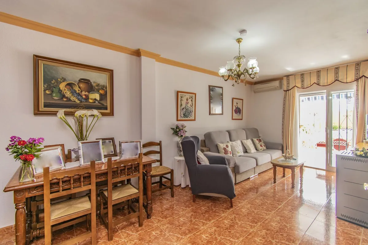 85271981-854f-492b-90ab-90cf729827d3