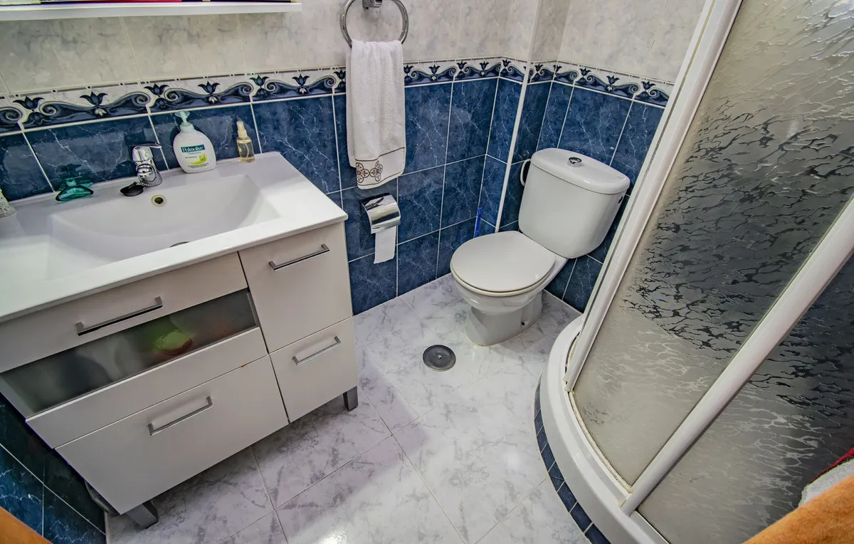 9fa2a479-5082-4efa-ae68-eeab00370676