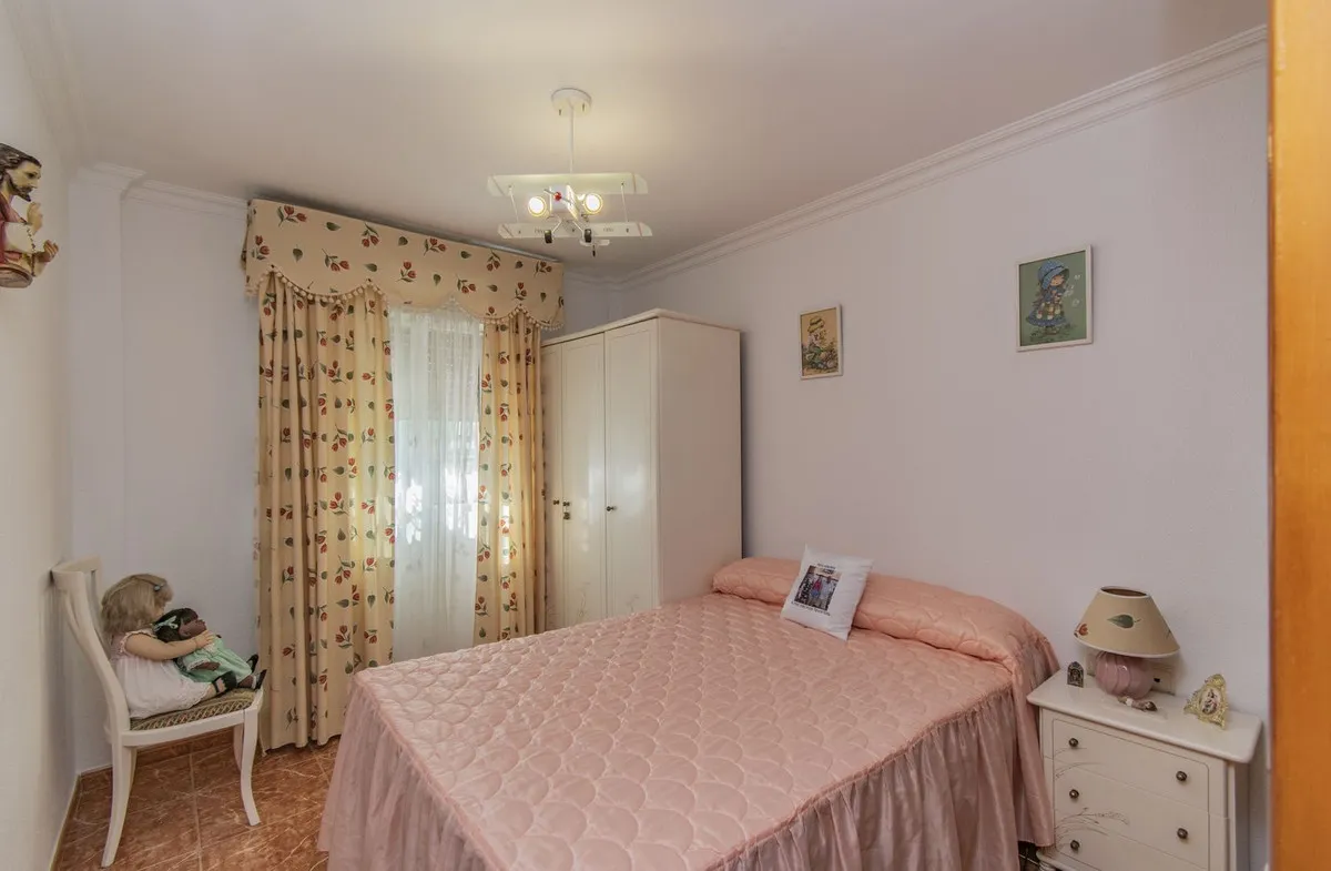 a9c493ea-ddea-434b-bb60-204c4fa05c45