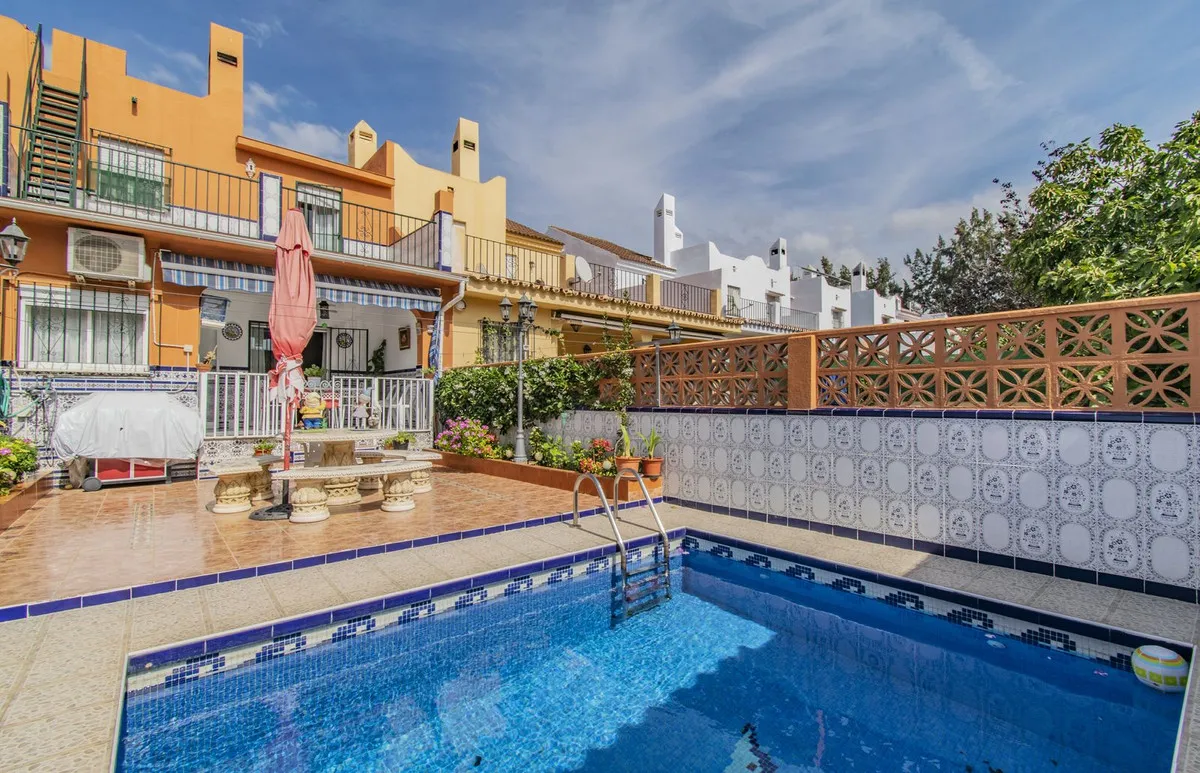 f0c23003-12c6-4cda-8a75-bee7965ce76d