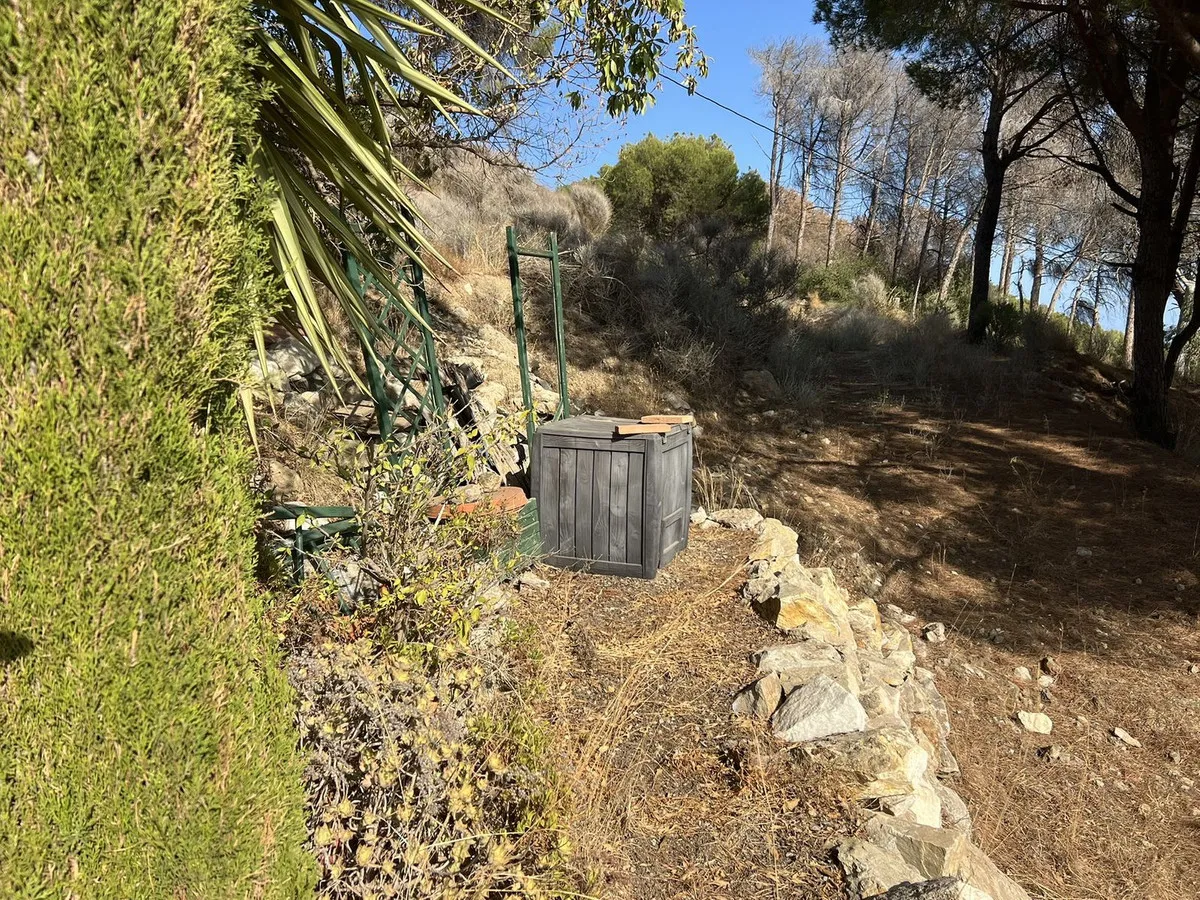 09e9b757-e0c5-40ff-9f24-99803c640627