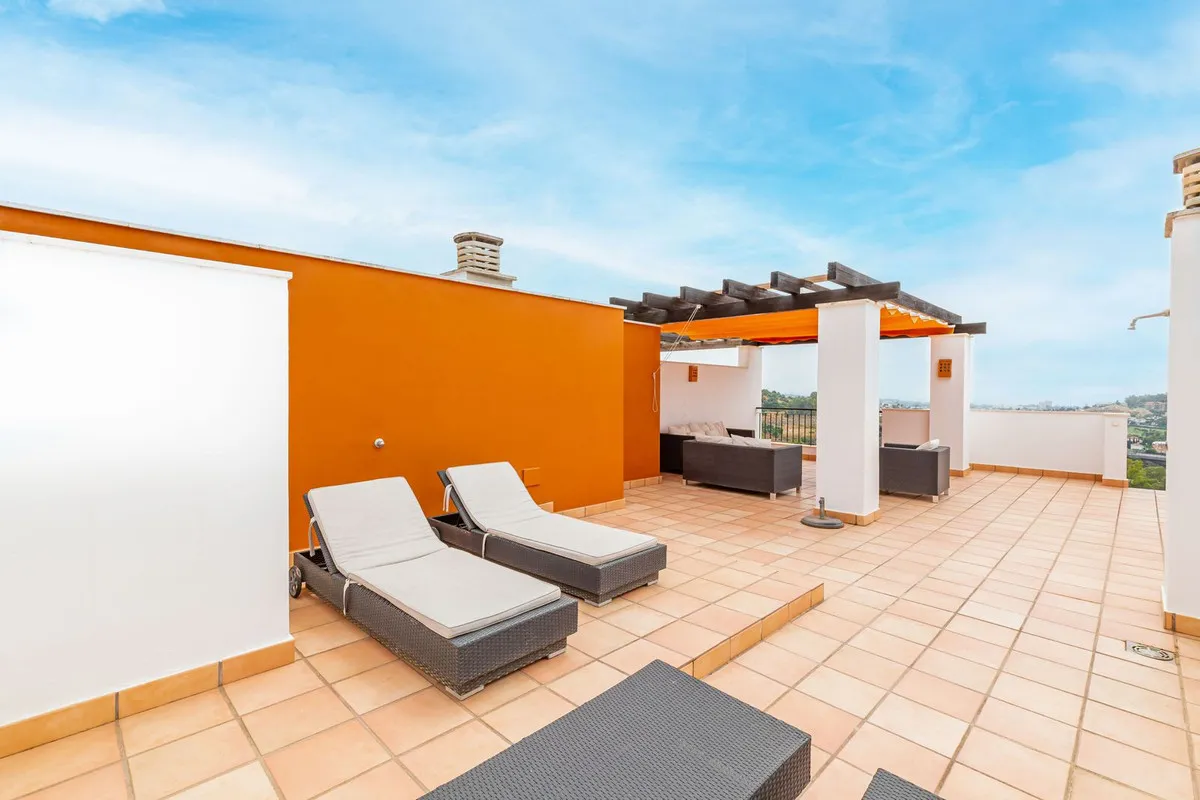 c368f49b-a83d-45e4-94c8-4a7140ee2242