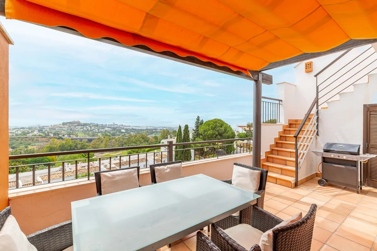 cedc2a97-03de-49f9-bdd4-cdfe7846b93d