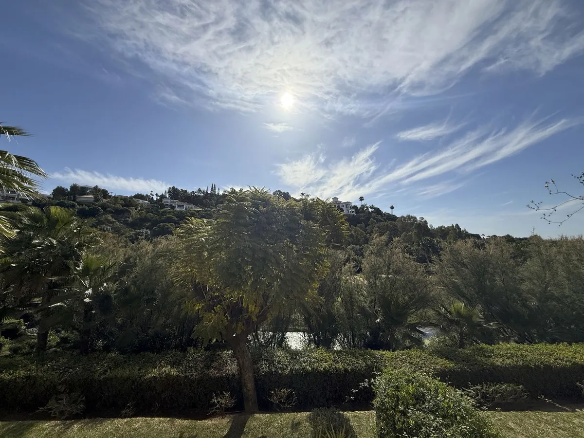 72e44b2a-56d0-42e0-a2cd-286504a05227