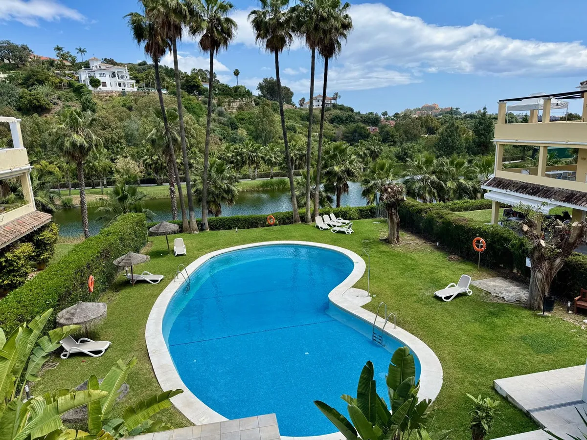 bb04e9a3-0816-433d-a6bc-0f5985177ad8