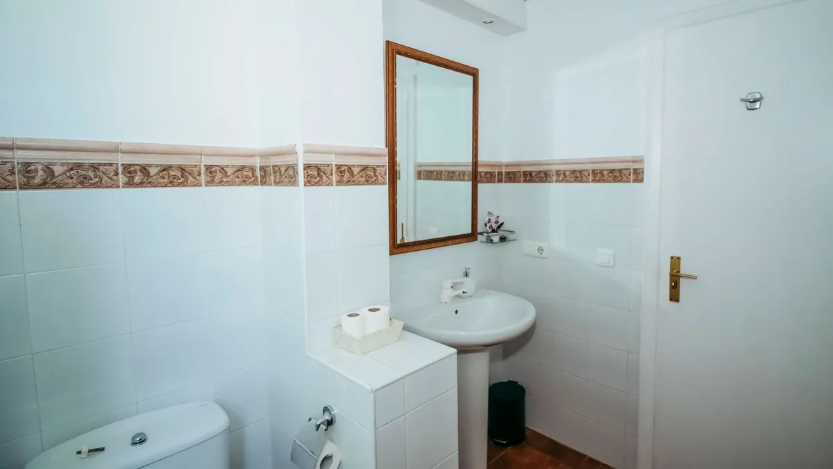 806e0ede-a756-4755-8659-60f8c292c028