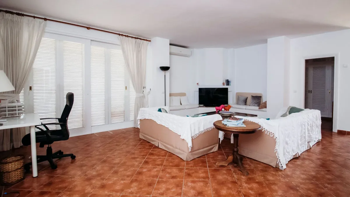 b37c2e00-ba34-4ac5-ae1c-2f6612af8e14