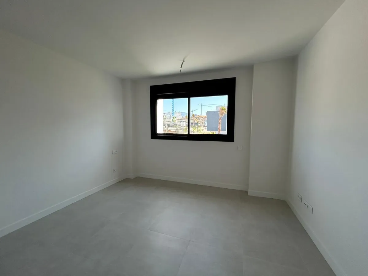 4851fe9e-b78c-40b2-b362-f6eb0a09a656